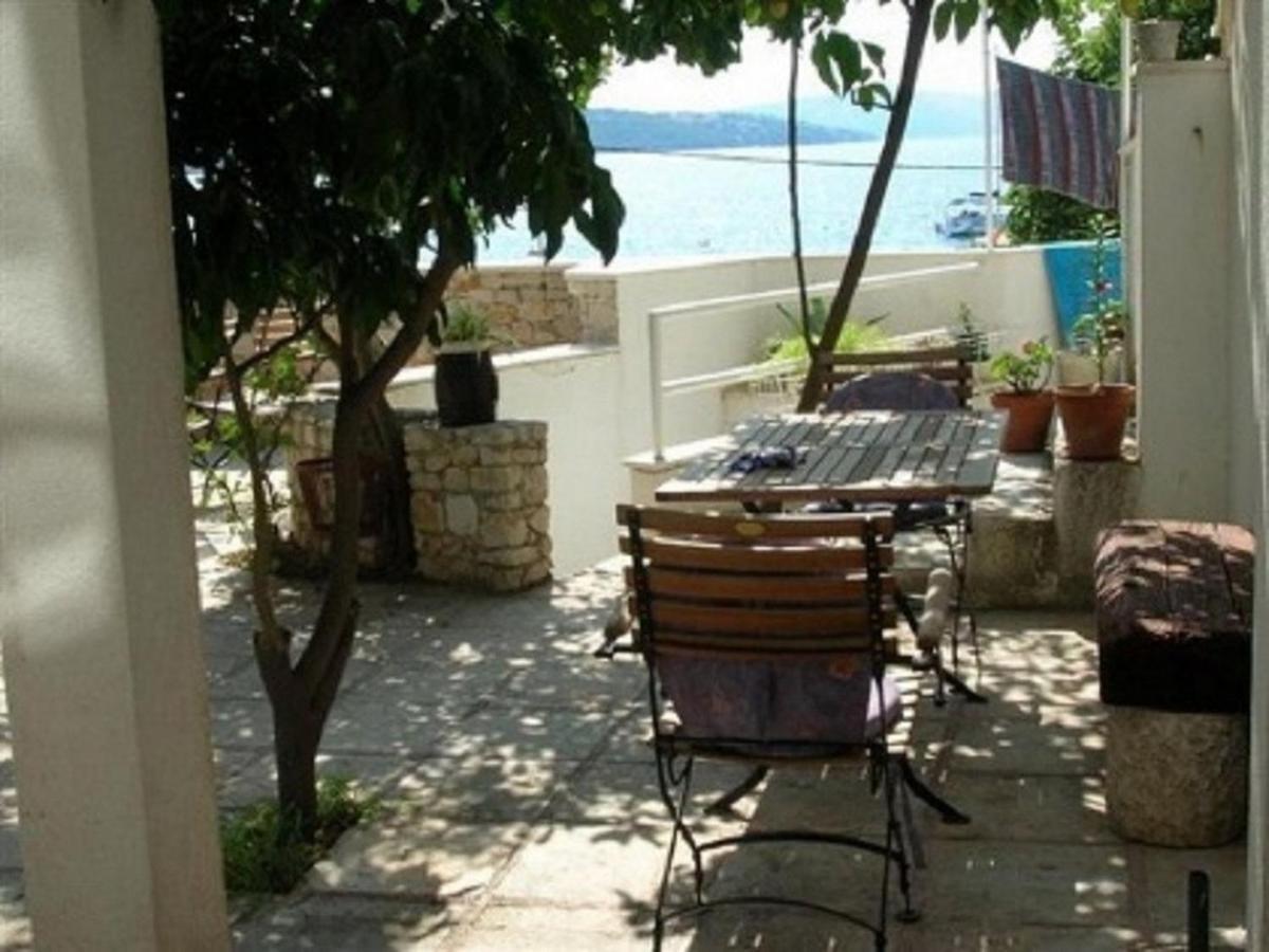 Apartments Doria - 20M From Beach 特罗吉尔 外观 照片